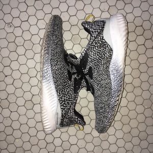 Adidas Alphabounce Aramis